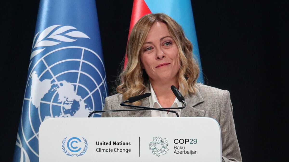 Immagine di A Baku Meloni rilancia la fusione nucleare, ma nel futuro. I dubbi sulla strategia del governo