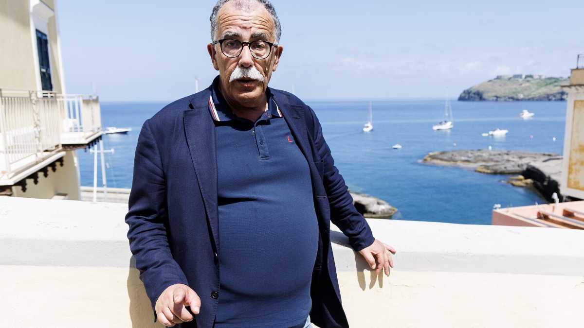 Immagine di Ruotolo, il giudice Albano e gli altri mitomani che lasciano X o che si danno alla “Resistenza”