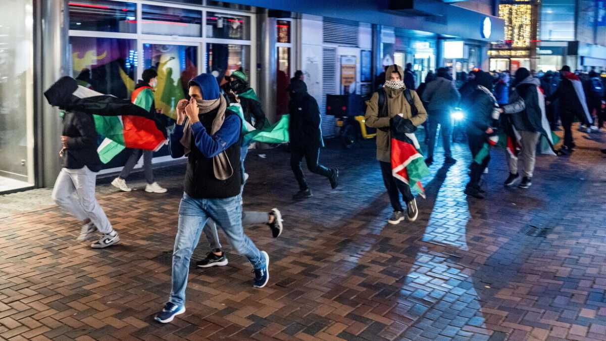 Immagine di Gli ebrei di Amsterdam ci raccontano la fine dell’illusione multiculturale