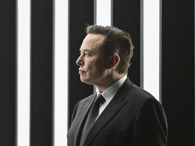 Terzo esodo da X nel giro di due anni, ma il social di Musk non sembra sostituibile