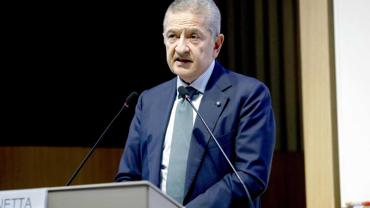 Immagine di "L’Ue deve guardare avanti, ora basta politica monetaria restrittiva", dice Panetta