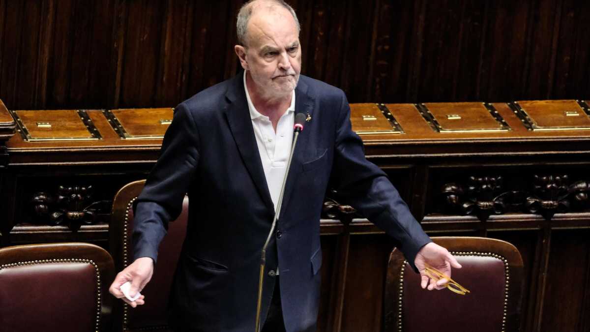 Immagine di No, non è vero che la Corte costituzionale ferma Calderoli sull'Autonomia