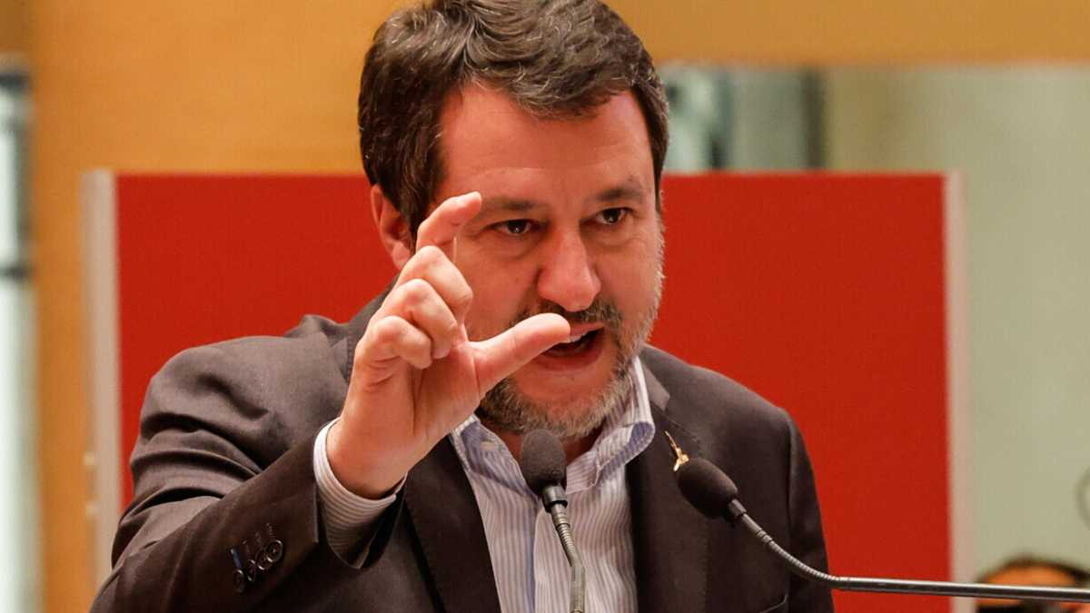 Immagine di Il panpenalista codice della strada di Salvini