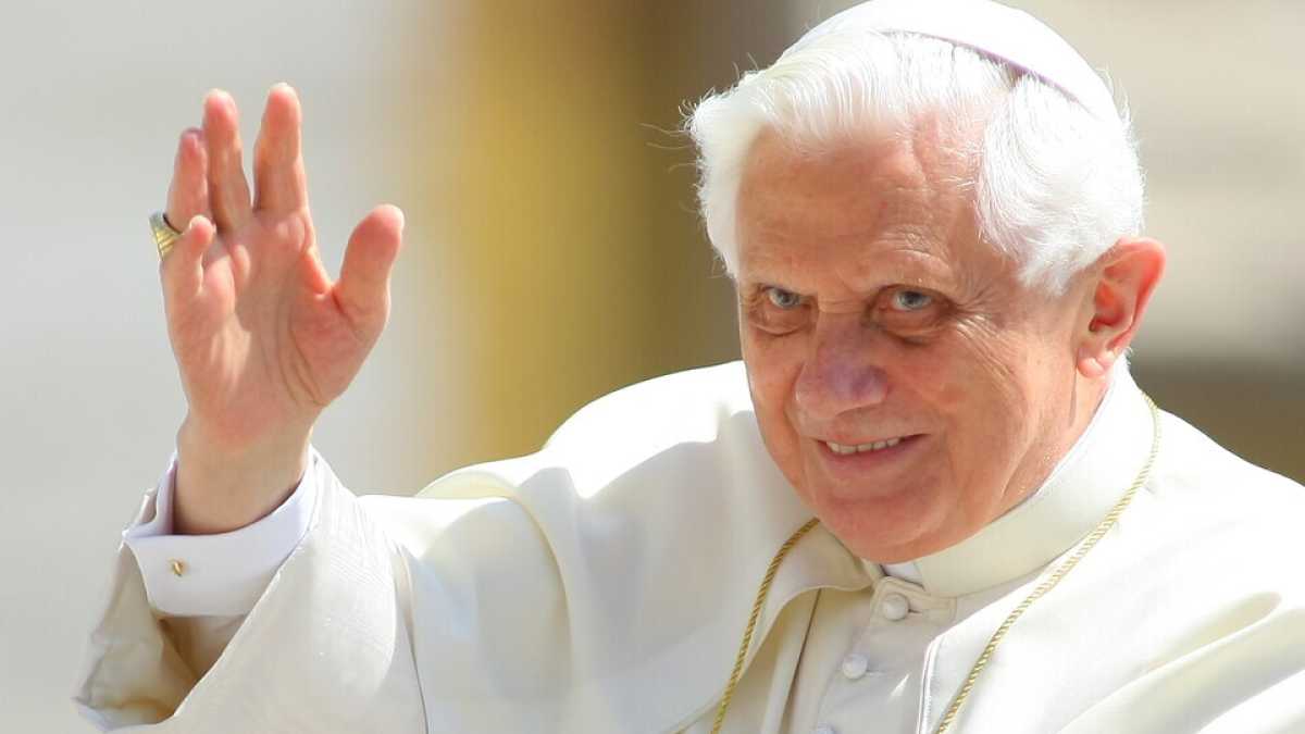 Immagine di Perché credere conviene. Intervista inedita a Ratzinger