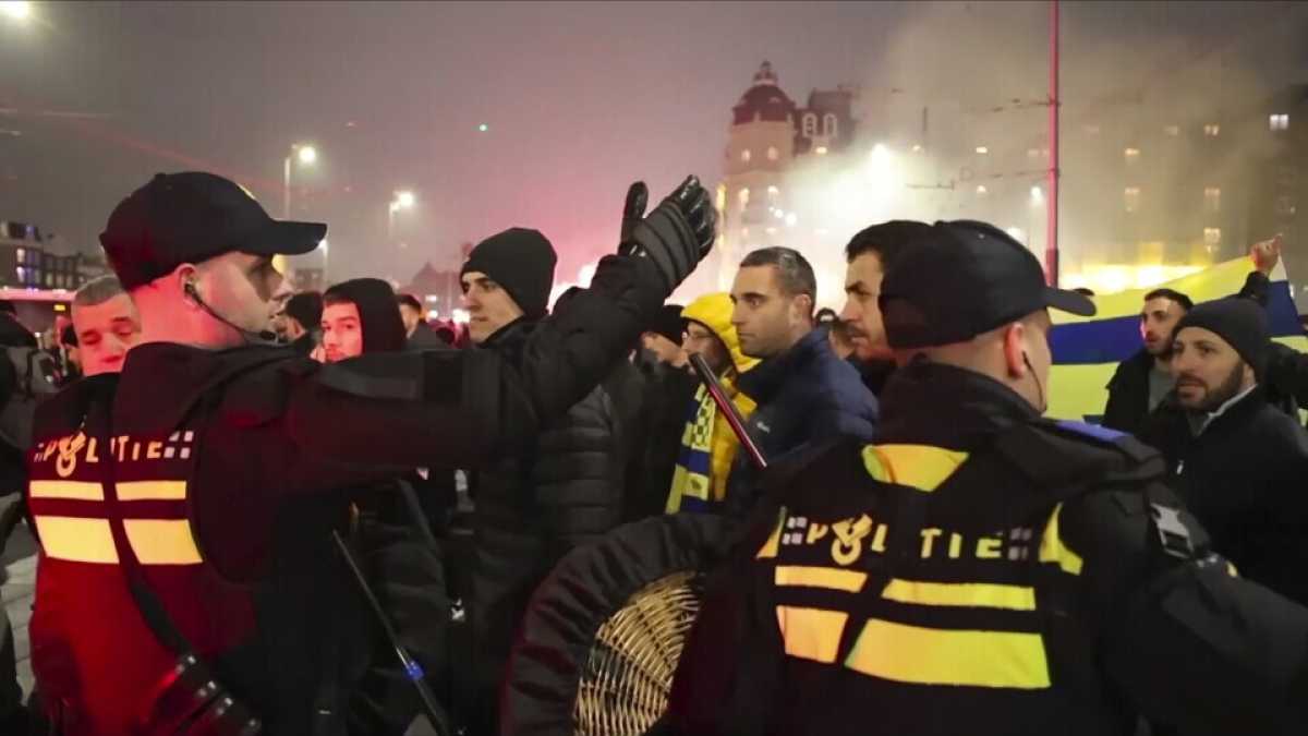 Immagine di “Città libera da ebrei”. Succede in Olanda, dove neanche la statua di Anne Frank è al sicuro