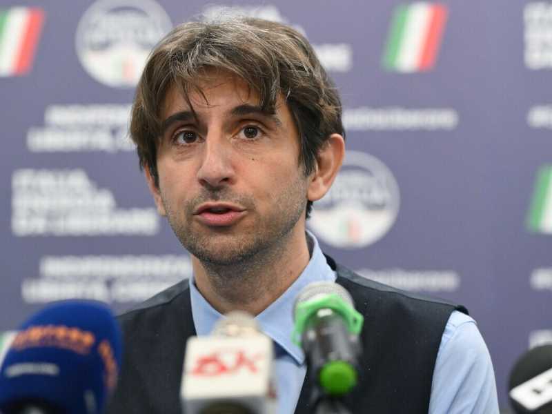 Meloni: "Perdere ci fa stare con i piedi per terra". Dentro FdI processo a Donzelli
