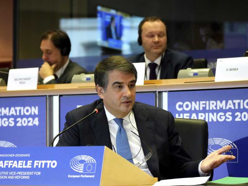 C'è l'accordo sulla nuova Commissione Ue. Intesa chiusa, ok anche a Fitto e Ribera