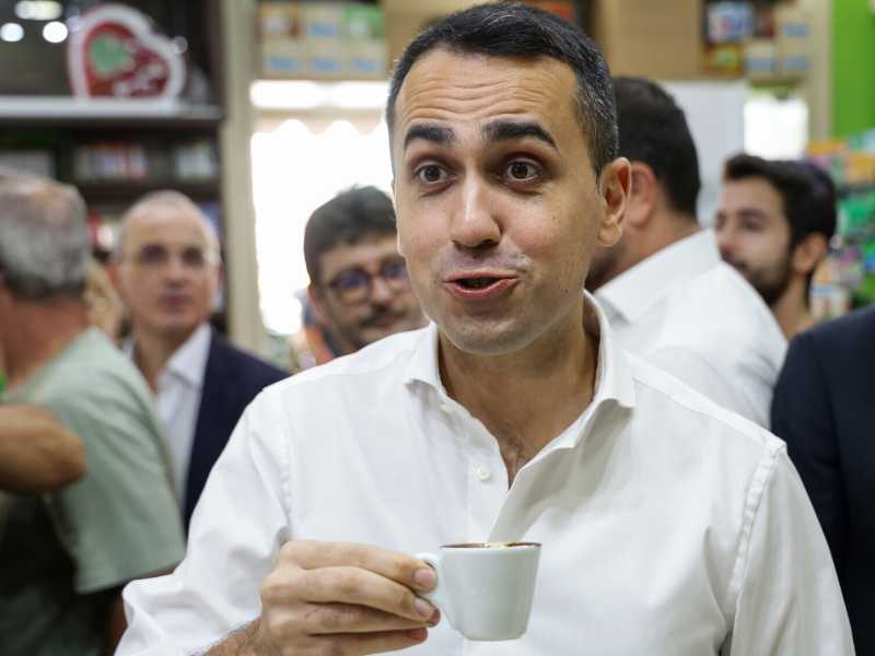 Del Re, Di Maio e la caduta europea delle (ex) Cinque Stelle