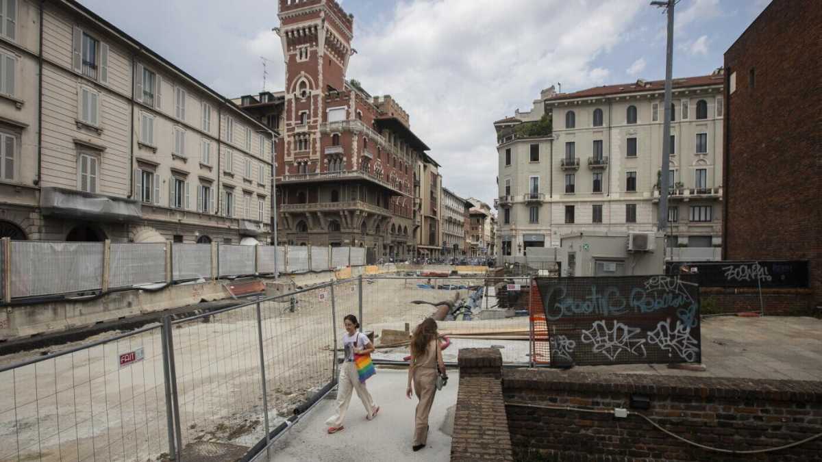 Immagine di Popolo, populisti e pm, l’uragano fermato dal “Salva Milano”