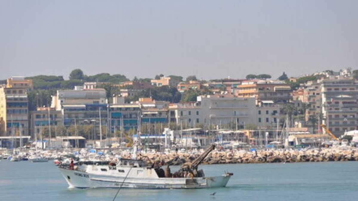 Immagine di Anzio e Nettuno (roccaforti della destra) vanno al ballottaggio. E il Pd spera