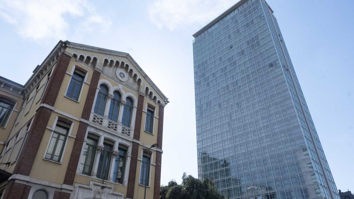 Immagine di Metti Monica Vitti sulla Torre Galfa. Il reportage di Sergio Strizzi
