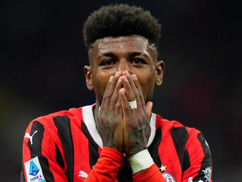 Il terzino del Milan Emerson Royal durante Milan-Juventus 0-0 (foto LaPresse)