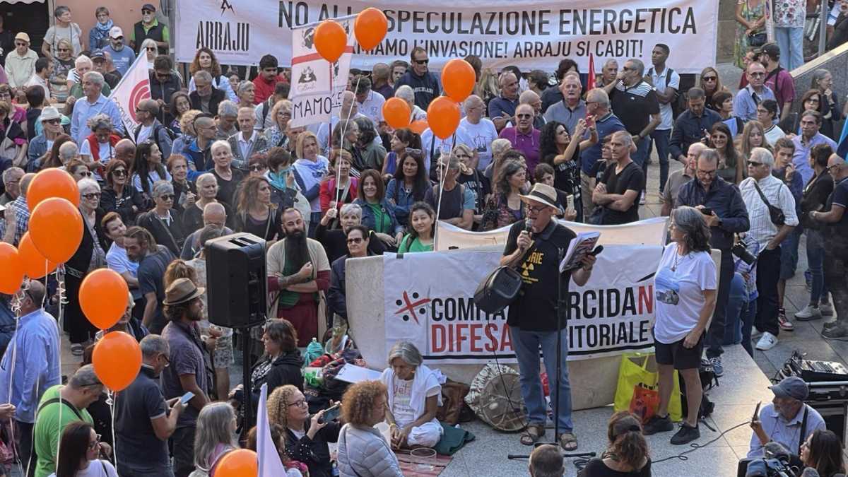 Immagine di Todde for future: la Sardegna vieta le rinnovabili al 506 per cento