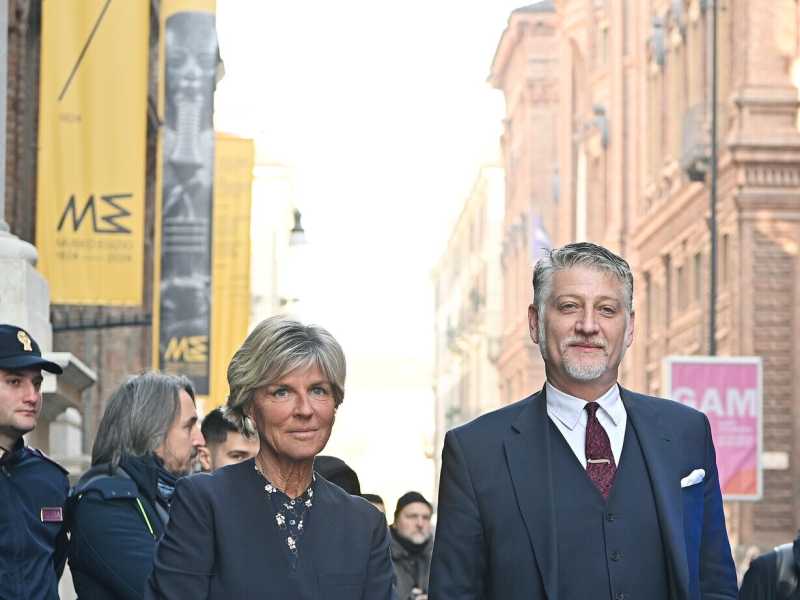 Crosetto bombarda Giuli per il Museo Egizio. Meloni: "Non doveva uscire, chi ha parlato?". Guerra dentro FdI