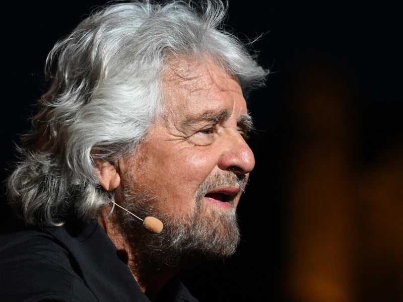Grillo da fondatore della democrazia diretta a profeta dell'astensionismo contro Conte