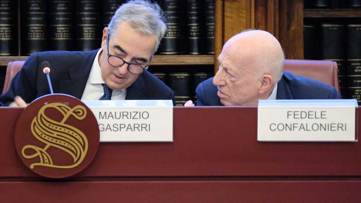 Immagine di Confalonieri plus: "Pier Silvio? Dove va? Il governo? Taglia il canone dopo il Superbonus..."