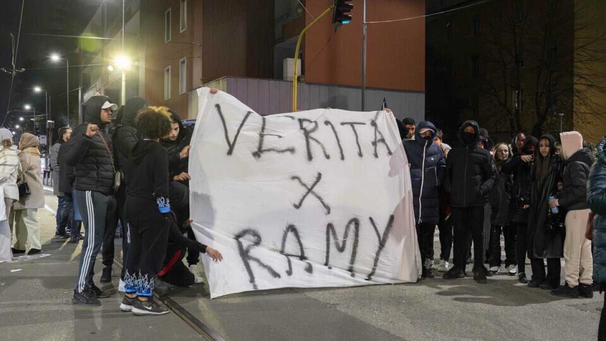 Immagine di Tutti evocano la banlieue, intanto Milano continua tranquillamente a prosperare