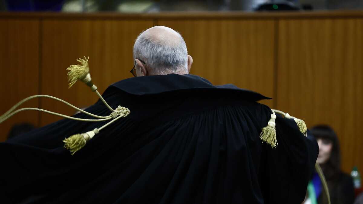 Immagine di I giudici non eccedano in discrezionalità, ma la politica faccia il suo