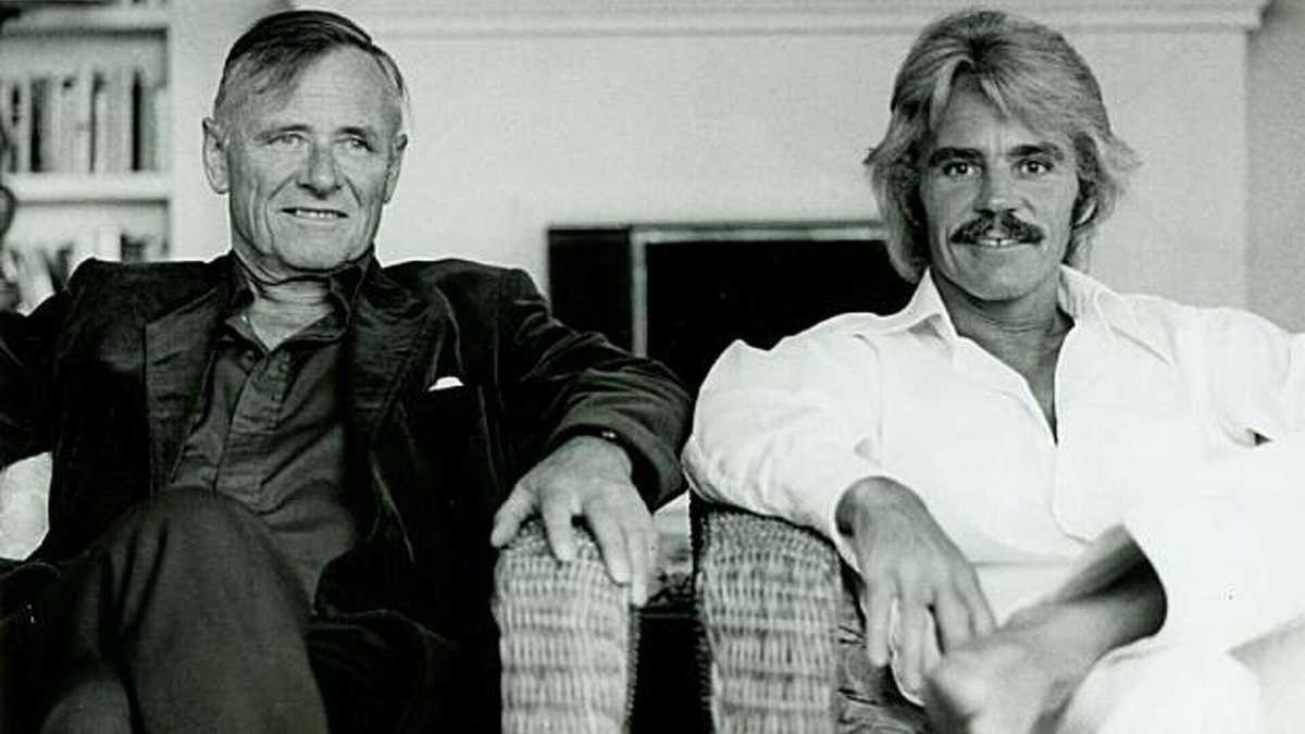 Immagine di L’autobiografia in cui Isherwood narra di se stesso con distacco e indulgenza