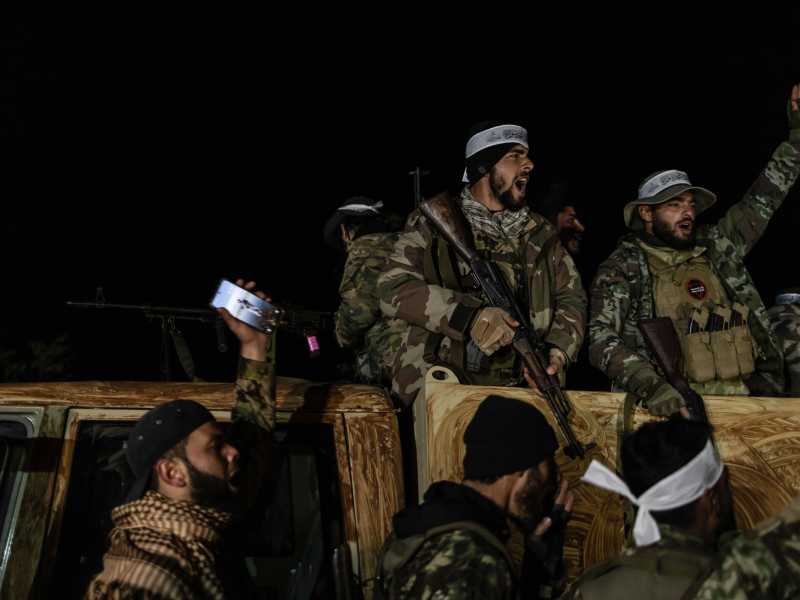 Dopo Aleppo, Hama. Assad non è mai stato così debole