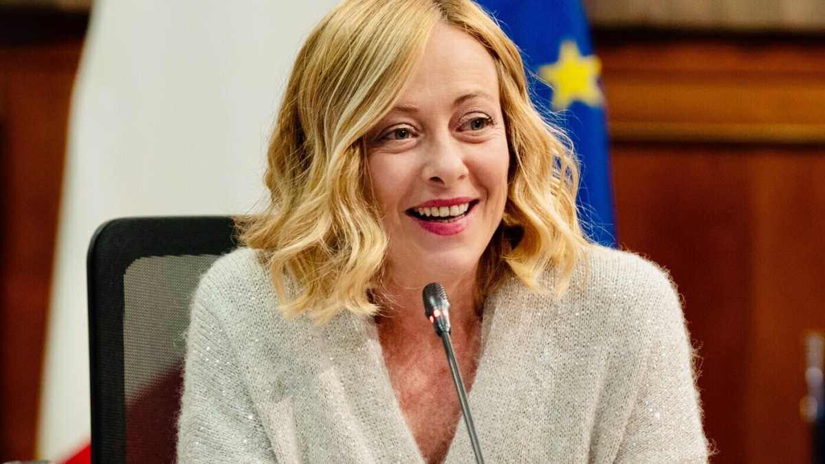 Immagine di Non è un caso se Meloni non ha detto una parola sul caso Unicredit