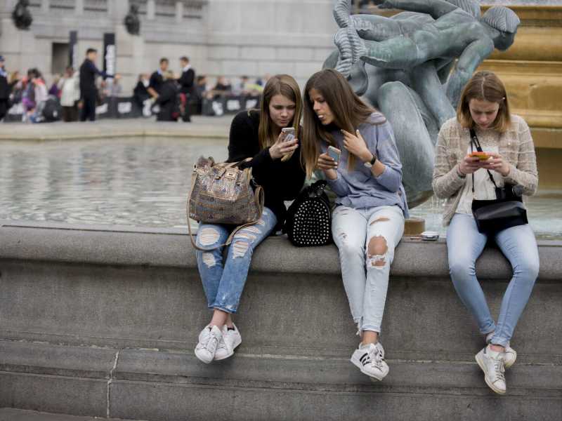 Spegnere i social media è possibile, modificare la nuova cultura di massa no
