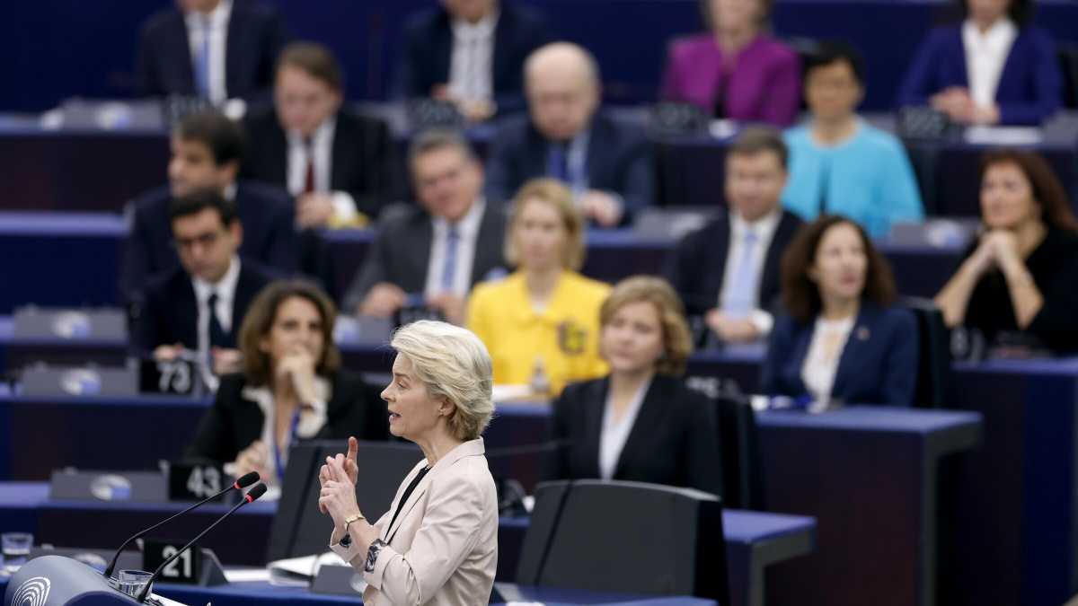 Immagine di Cade il governo francese e von der Leyen procede con il Mercosur che Parigi non vuole