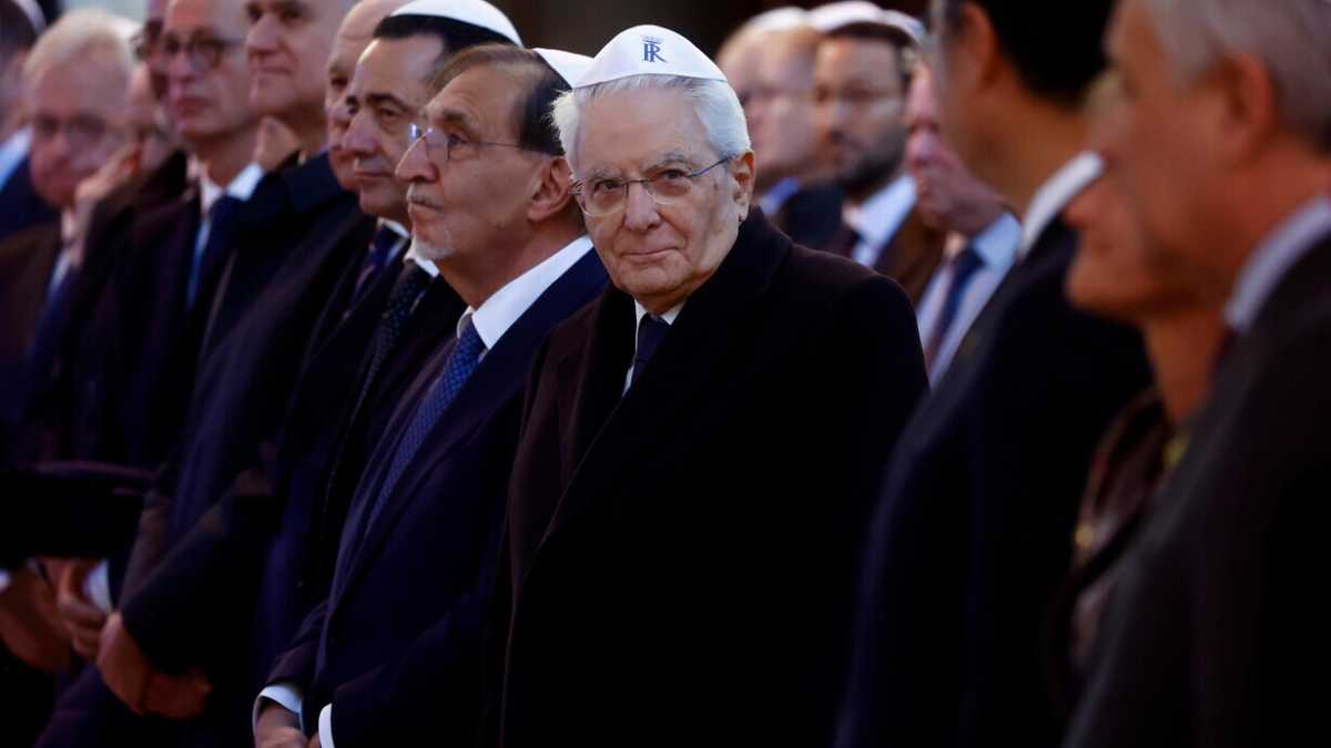 Immagine di Mattarella al Ghetto: "La sua presenza un gran segnale per noi ebrei”. C'è mezzo governo. Nessuno da 5s e Avs