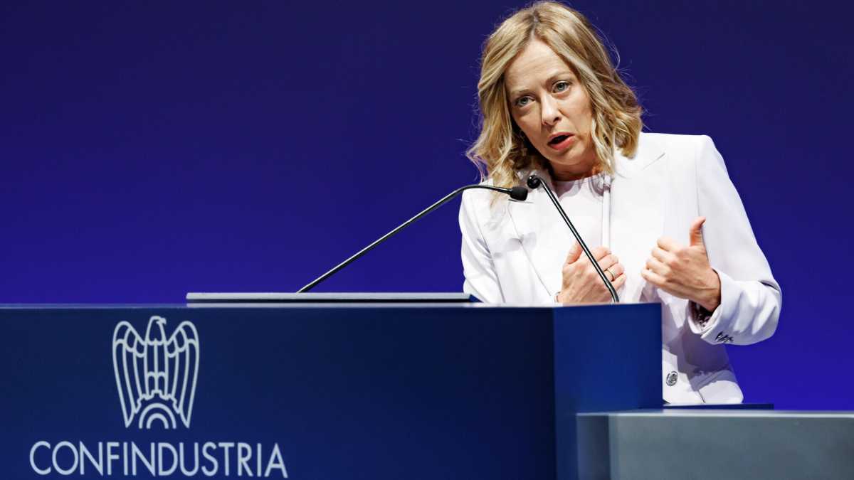 Immagine di Il Sole (24 ore) di Meloni. Le manovre di Confindustria, il risiko in Luiss e l'età Caltagirone