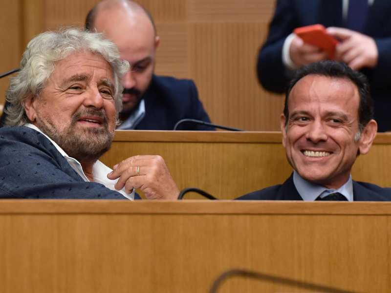 Minenna assume alle Dogane il fratello di Nina Monti del blog di Grillo: 110mila euro