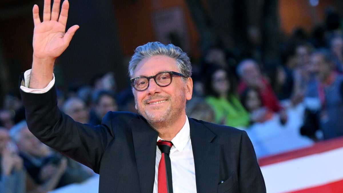 Immagine di Sergio Castellitto: “Sono un attore, faccio il regista, ma non ho casa a Capalbio e non mi sento di sinistra”