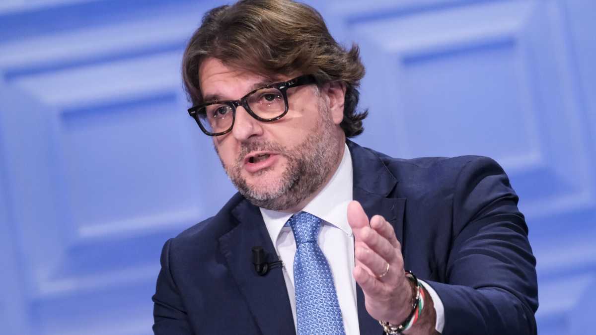 Immagine di Osnato (FdI): "Le agenzie di rating riconoscano stabilità e crescita dell’Italia. In Ue altri paesi vanno peggio”