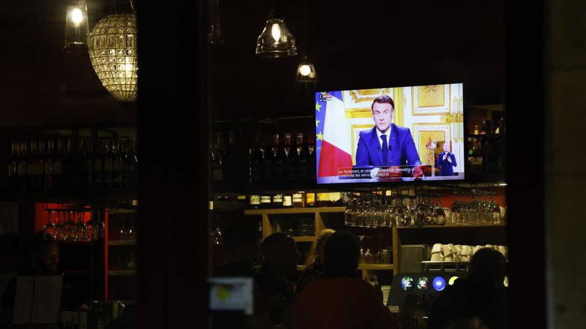 Immagine di L'ipotesi centrista dopo le dimissioni di Barnier in Francia