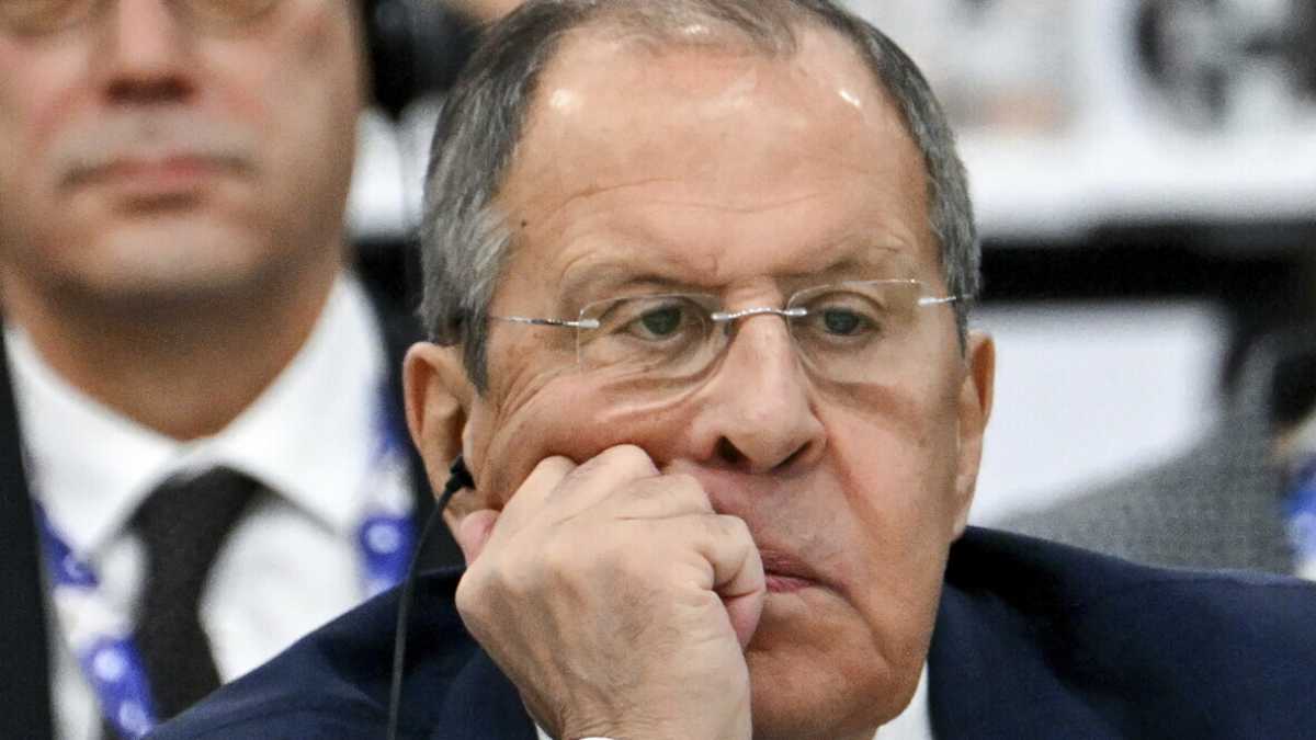 Immagine di A Malta, il ministro russo lancia accuse e ripete bugie. La protesta di alcuni europei