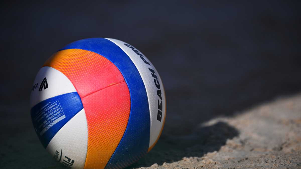 Immagine di Il beach è donna soprattutto in panchina