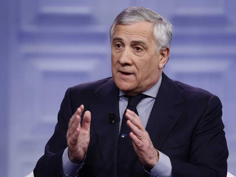 "Il crollo del regime siriano una sconfitta politica per la Russia". Parla Antonio Tajani