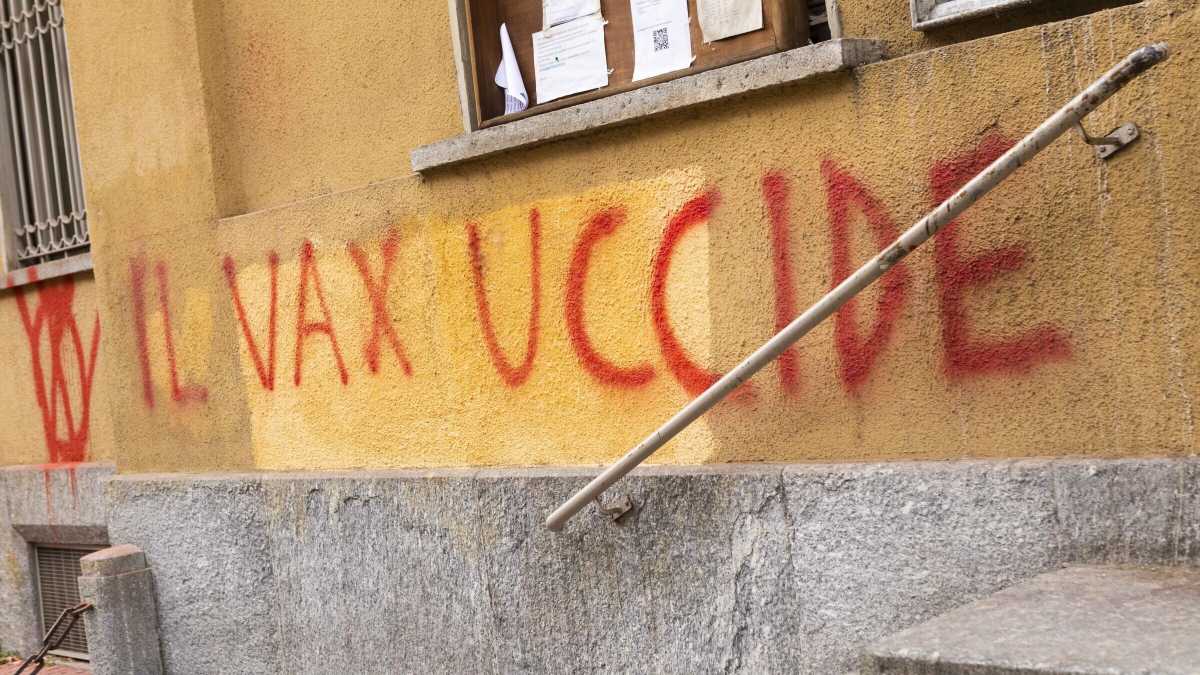 Immagine di In Italia sulle multe per chi non si è vaccinato durante il Covid ci siamo cascati tutti