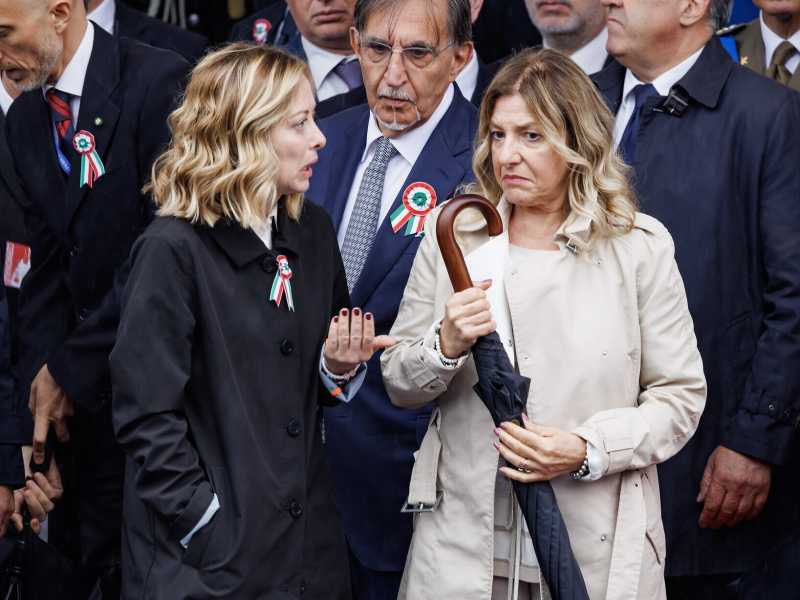 Meloni Christmas, una letterina di Natale inviata da Patrizia Scurti (e ritirata) manda in panne Chigi