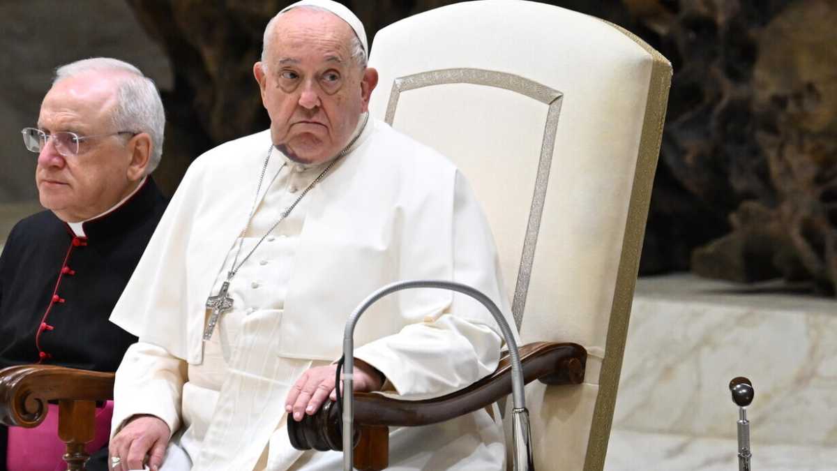 Immagine di Dopo le polemiche il Vaticano fa sparire la kefyah dalla Natività