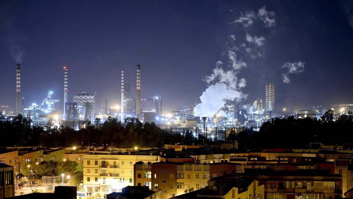 Immagine di All'Ilva arriva lo smart working. Ma il lavoro smart del governo ancora non si vede