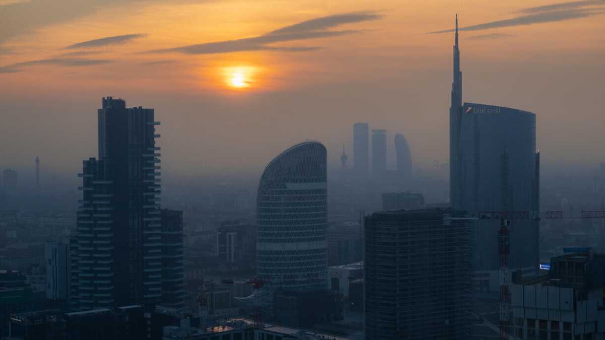 Immagine di Un avvocato spiega, legge per legge,  perché il “Salva Milano” serve
