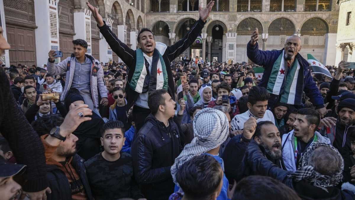 Immagine di Dobbiamo dare fiducia ai siriani e a Hayat Tahrir al Sham, ci dice Pearlman