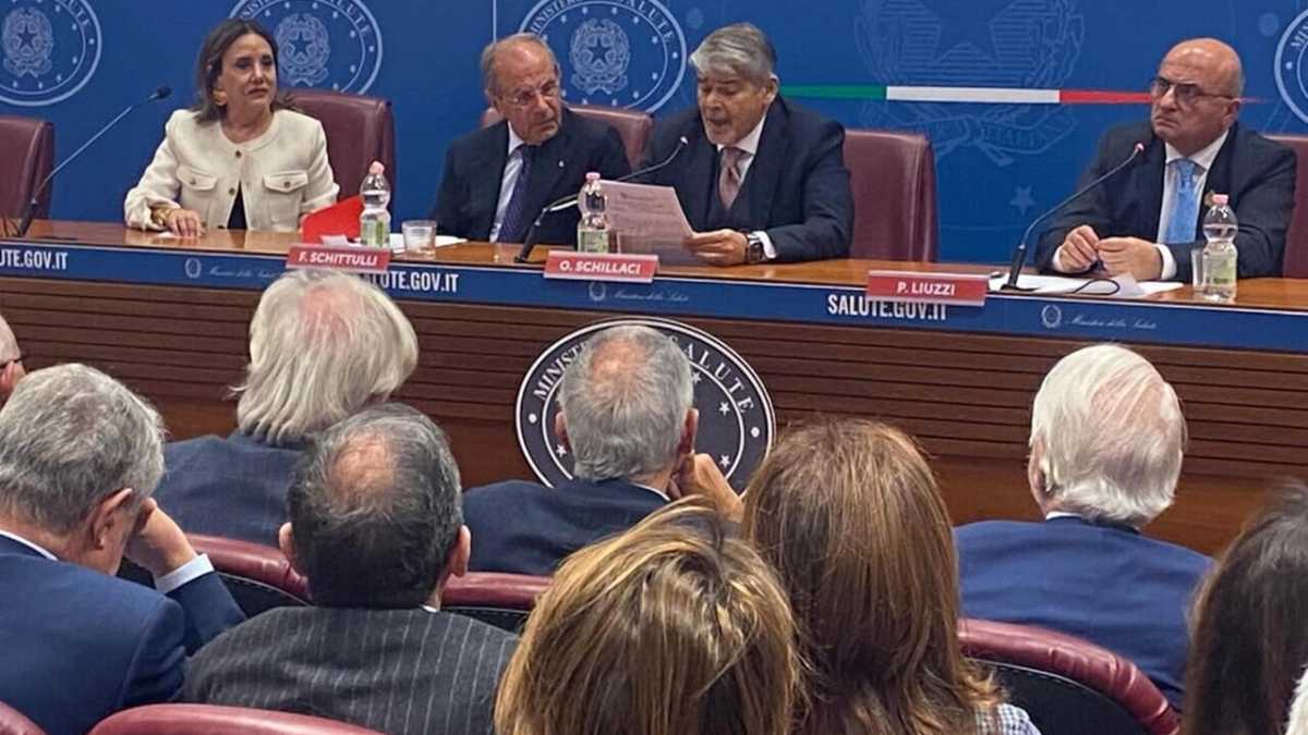 Immagine di Un astrologo al ministero della Salute. La risposta della Lilt apre nuovi interrogativi
