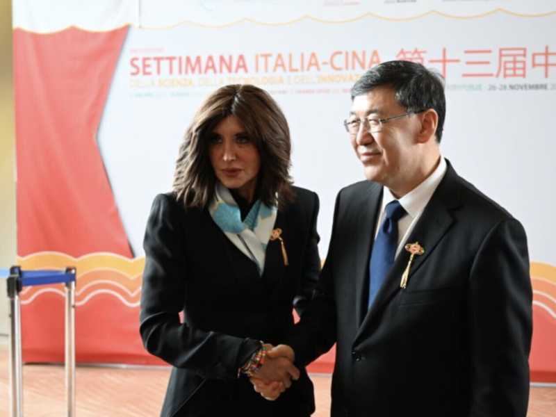 Bernini, lo spionaggio cinese e la sicurezza dei laboratori in Italia. Parla Peter Mattis