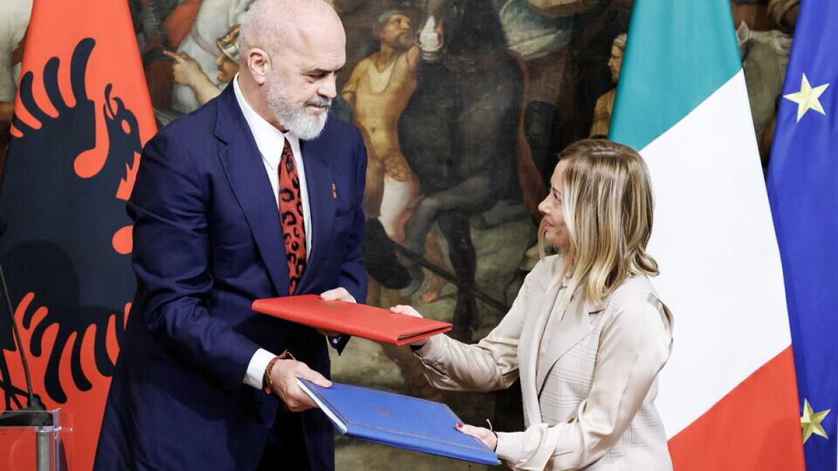 Immagine di Quel filo rosso che unisce Roma e Tirana