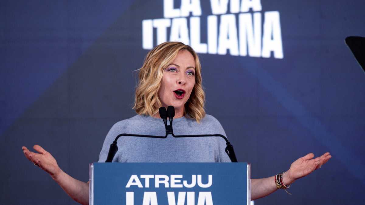 Immagine di Meloni: "Rispondiamo con i fatti agli uccelli del malaugurio. I centri in Albania funzioneranno"