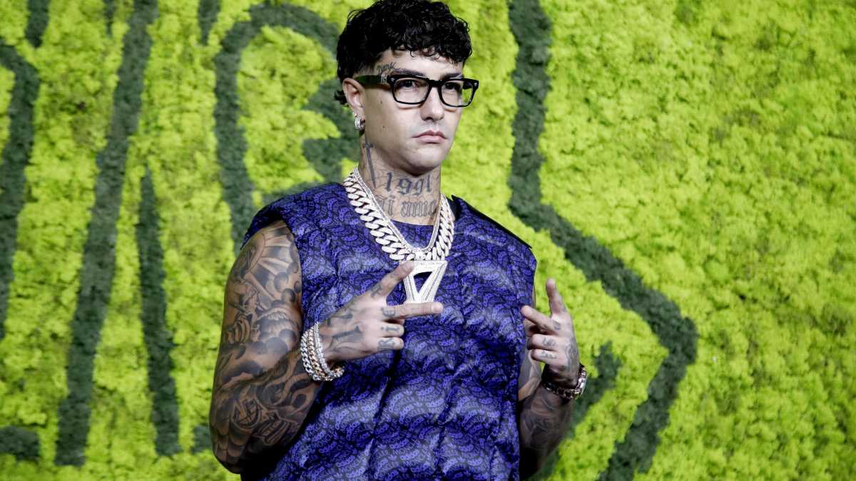 Immagine di Il caso Tony Effe è un esempio di come il rap somigli sempre più a un film di Alberto Sordi