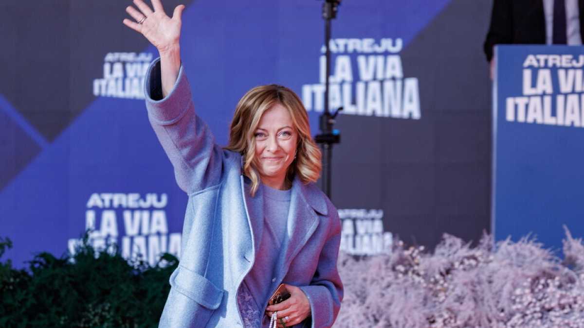 Immagine di FdI sempre primo partito, scendono Pd e M5s. Gli italiani vogliono limiti per le Ong