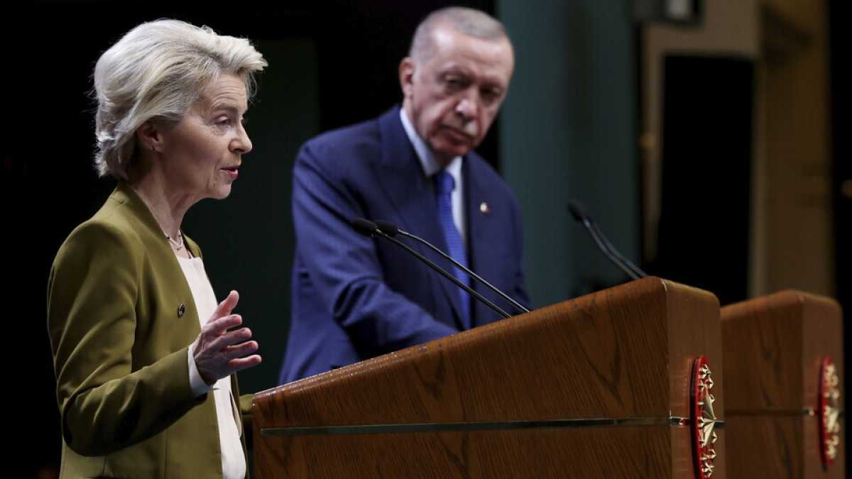Immagine di Il viaggio azzardato di von der Leyen in Turchia per discutere di Siria