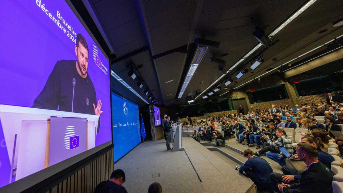 Immagine di Zelensky chiede conto all’Ue di tutti gli aiuti promessi e non dati. Le garanzie possibili